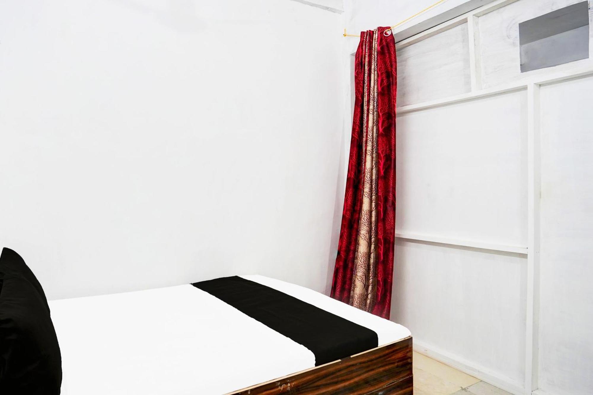 Hotel O Royal Palace Kanpur Zewnętrze zdjęcie